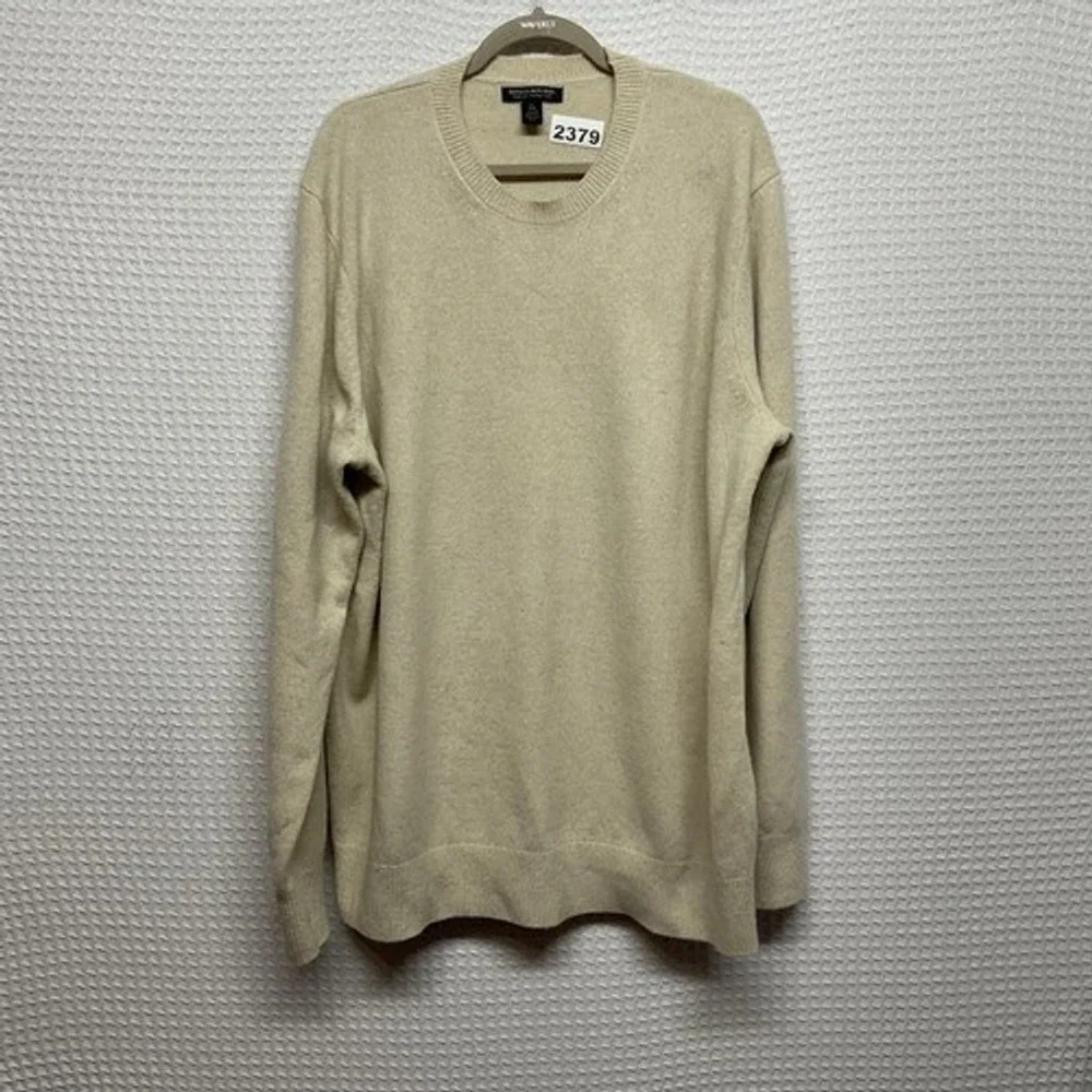 Banana Republic Cream CrewNeck Sweater Men 2XLTall Hong Kong 100% Wool Hand Wash